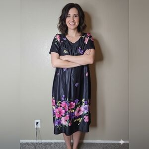 Vintage White Stag Dress Floral Muu  Assembled in Deminican Size Xl/XG 16-18